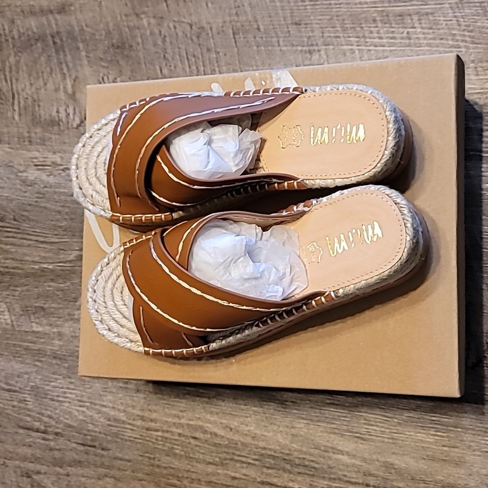 New Mi.iM Julie Sandal